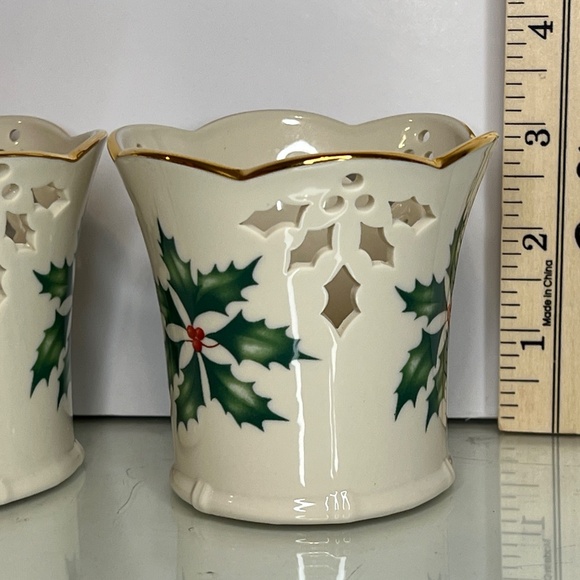 Lenox Holiday Pierced Votives Set of 2 Holly Berry Pattern New - Picture 13 of 16